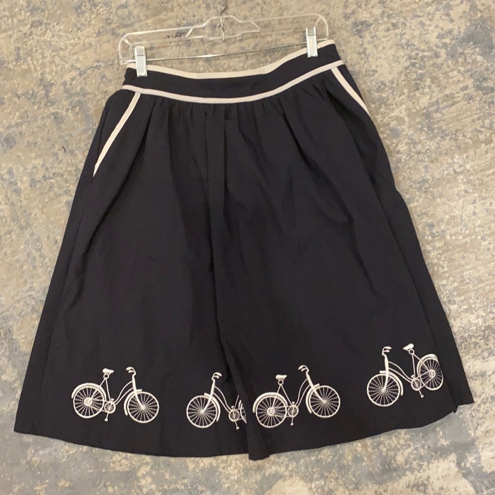 Comme Tol size L navy bicycle skirt